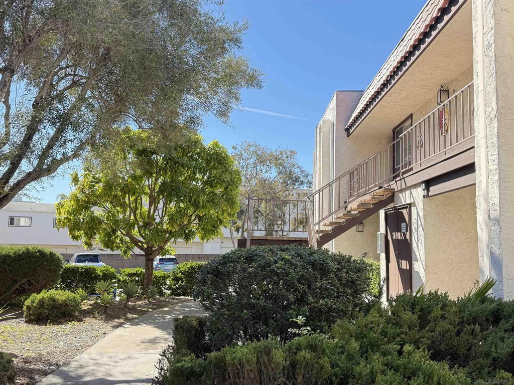 Photo of 6878 Navajo Rd #104, San Diego, CA 92119 (MLS # 260004227)