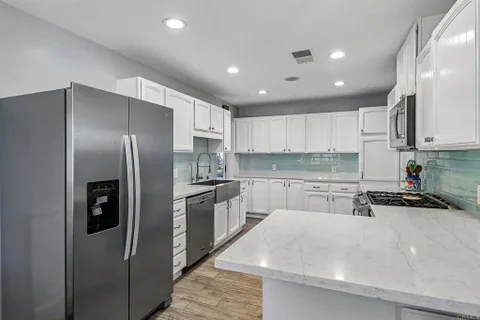 9535 Lakeview Drive, La Mesa, CA 91942 - #: PTP2606114