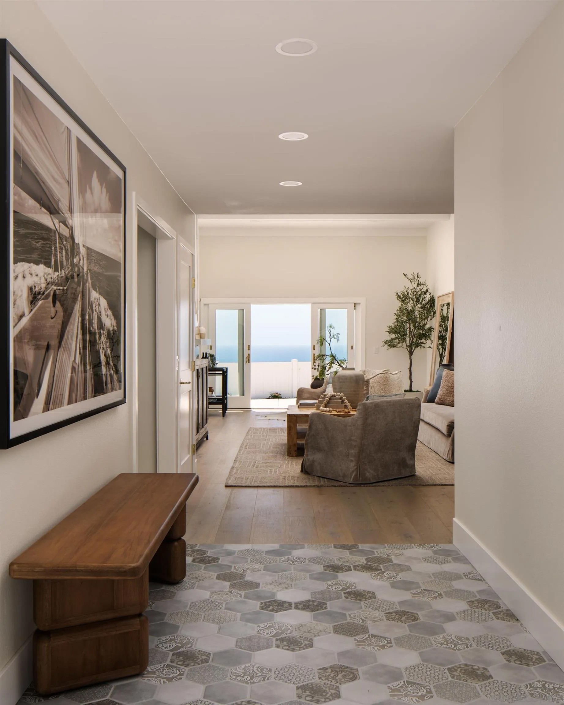 2206 Place Monaco