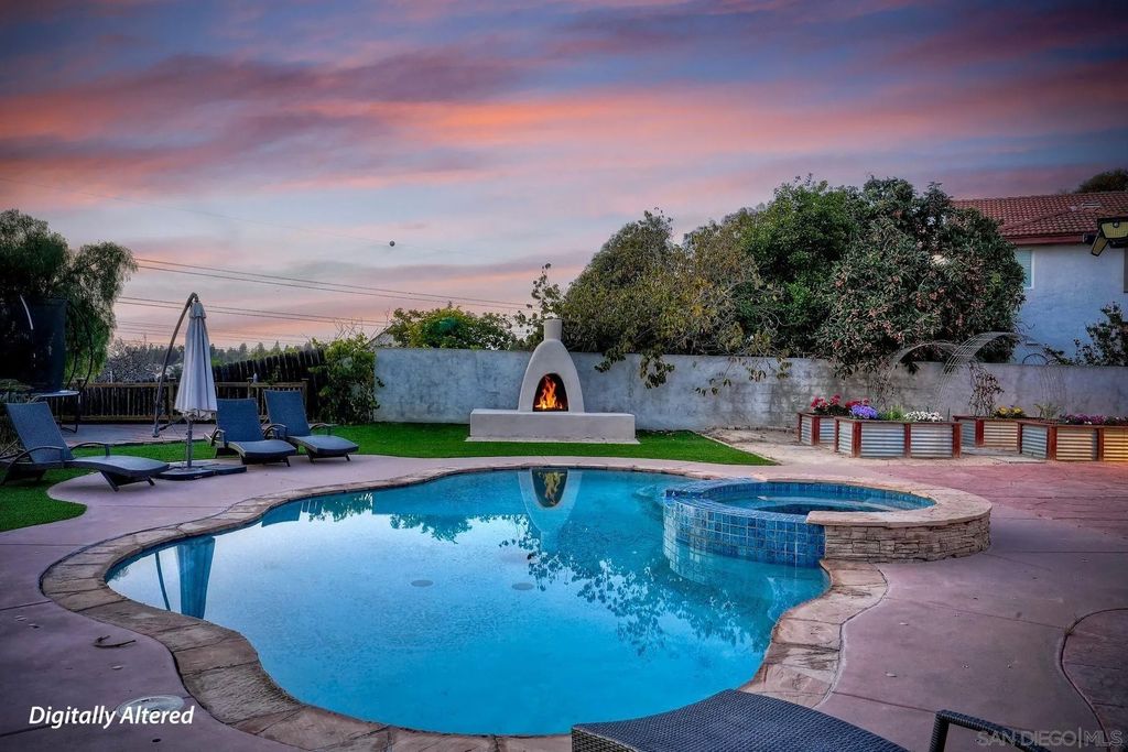 Photo of 1008 Red Oak Pl, Chula Vista, CA 91910 (MLS # 260009709)