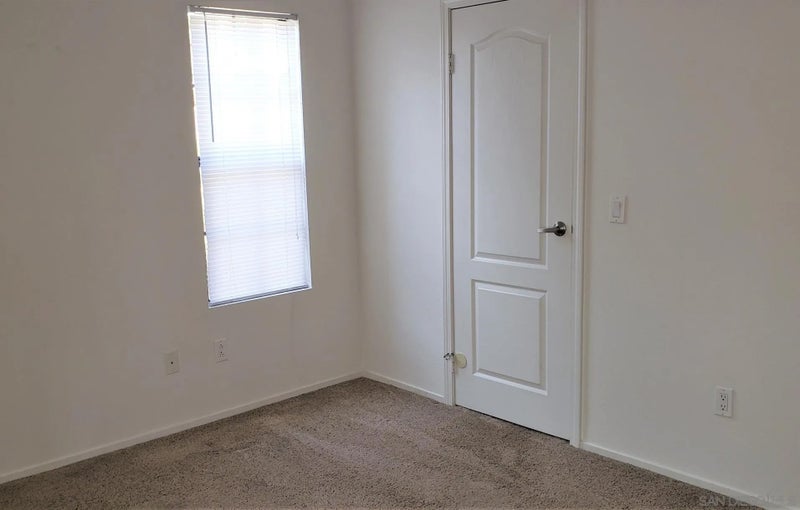 12039 Alta Carmel 147