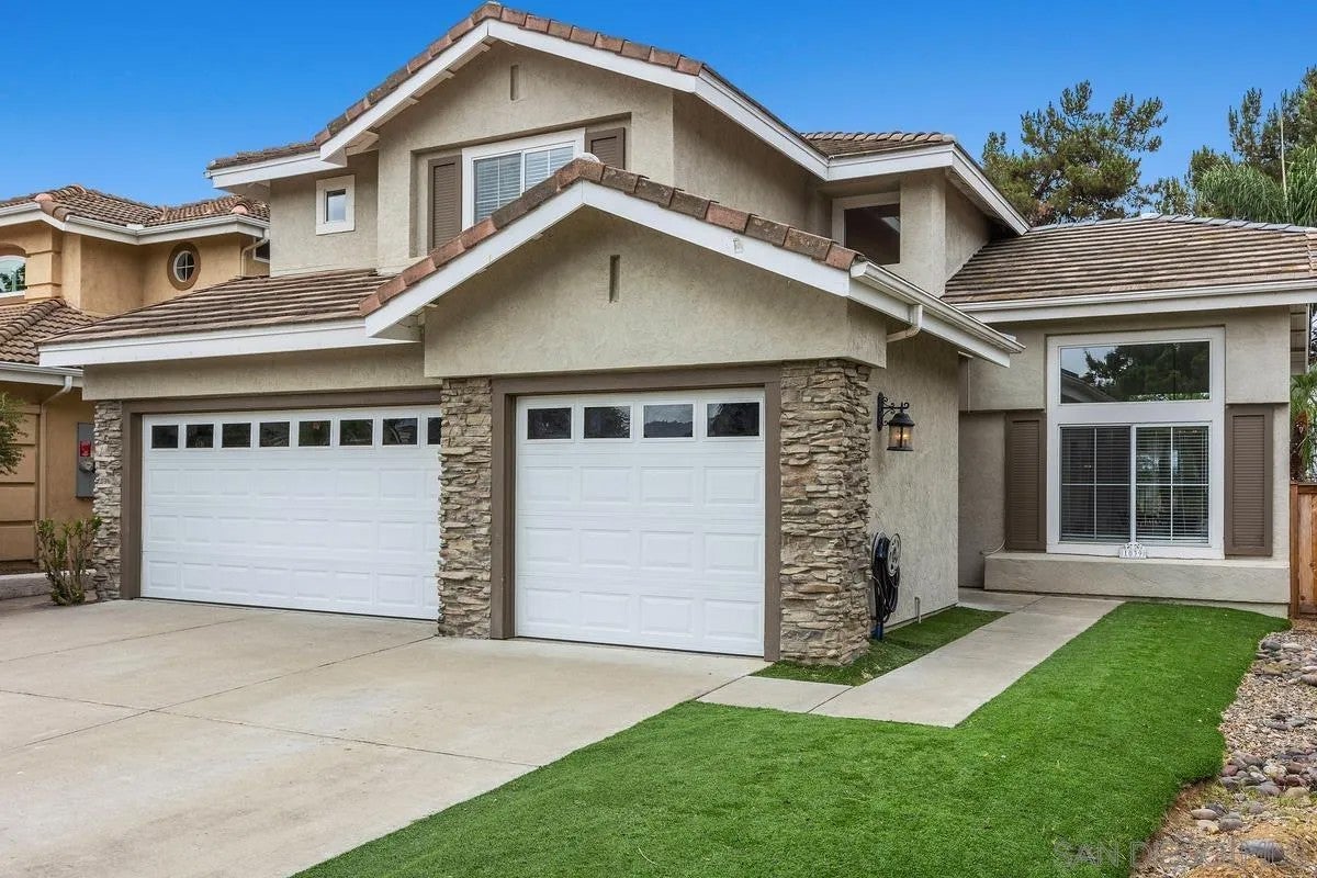 1039 Honeysuckle Drive