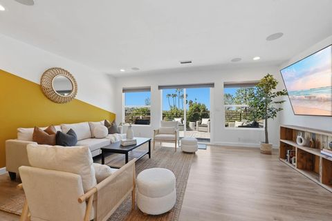 9257 Dillon Dr La Mesa CA 91941