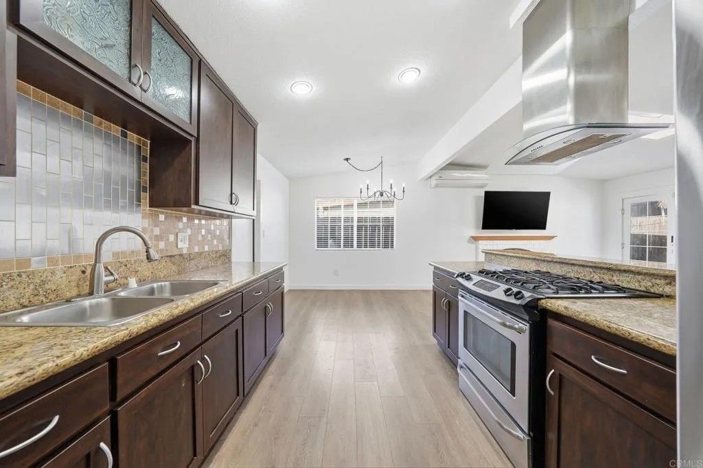 Photo of 1115 Oasis Avenue, Chula Vista, CA 91911 (MLS # PTP2509194)