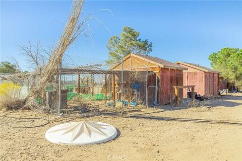 Tiny photo for 33600 172nd St, Llano, CA 93544 (MLS # IV25252918)