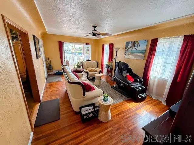 3430 Monroe Ave