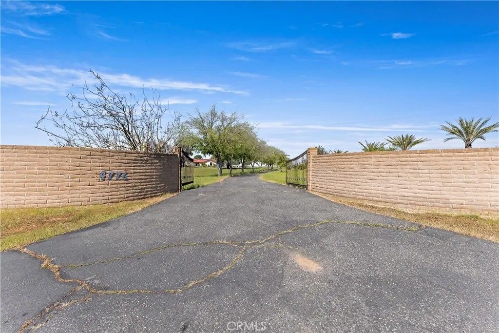 Photo of 4776 Stetson Rd, Clovis, CA 93619 (MLS # FR26064036)