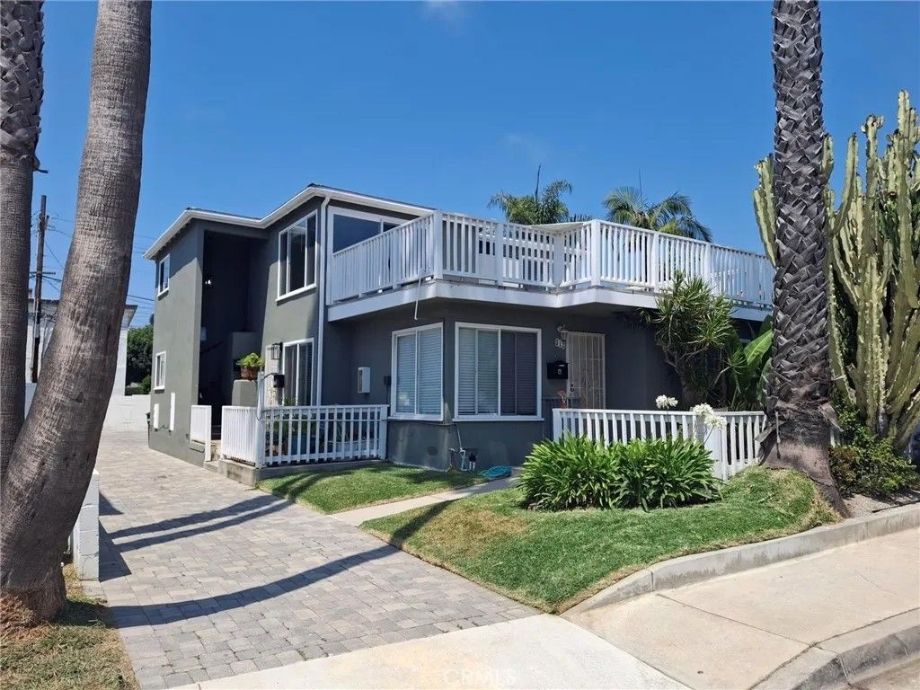Photo of 312 Avenida Madrid #A, San Clemente, CA 92672 (MLS # OC25239574)
