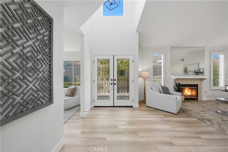 40502 Via Amapola