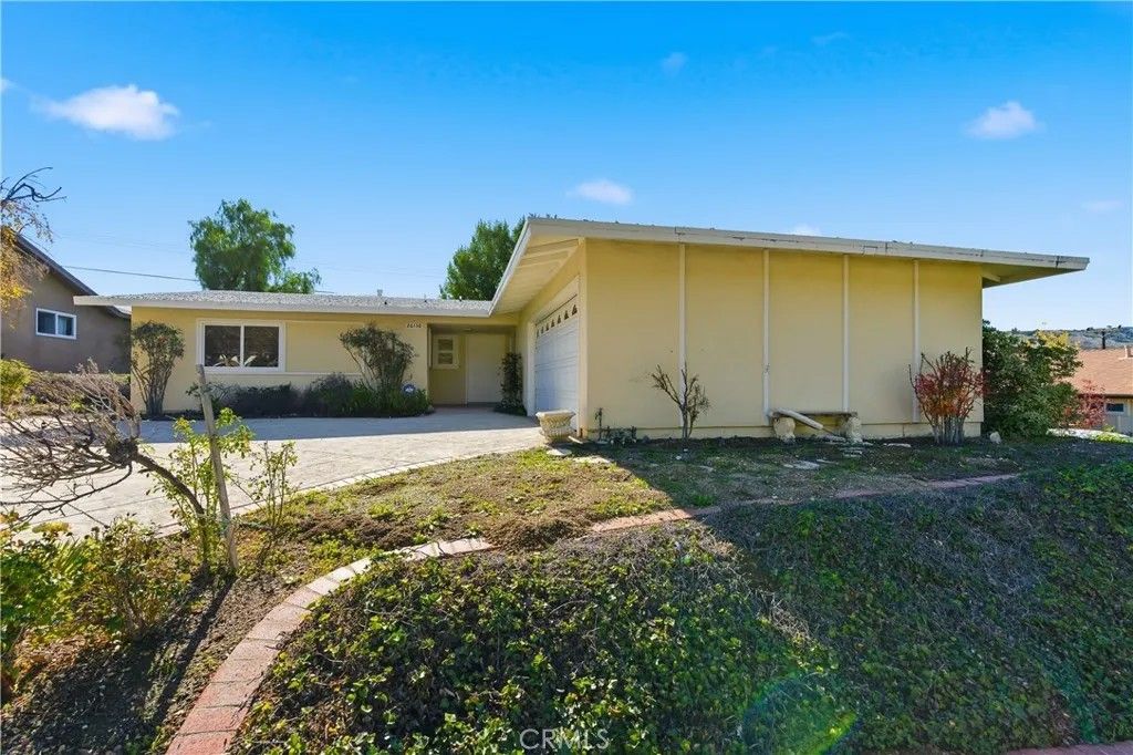 Photo of 26136 Veva Way, Calabasas, CA 91302 (MLS # GD25272856)