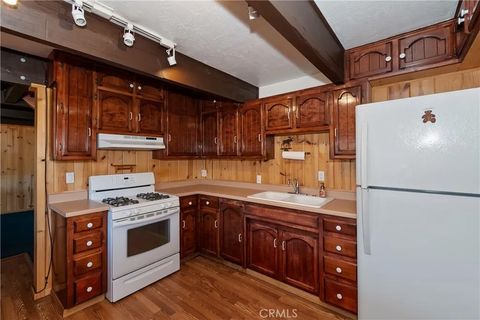 Tiny photo for 47115 Sky View Drive, Big Bear Lake, CA 92314 (MLS # IG26012510)