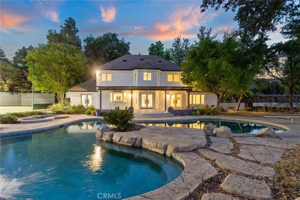 Photo of 28925 Medea Mesa Road, Agoura Hills, CA 91301 (MLS # BB25246041)