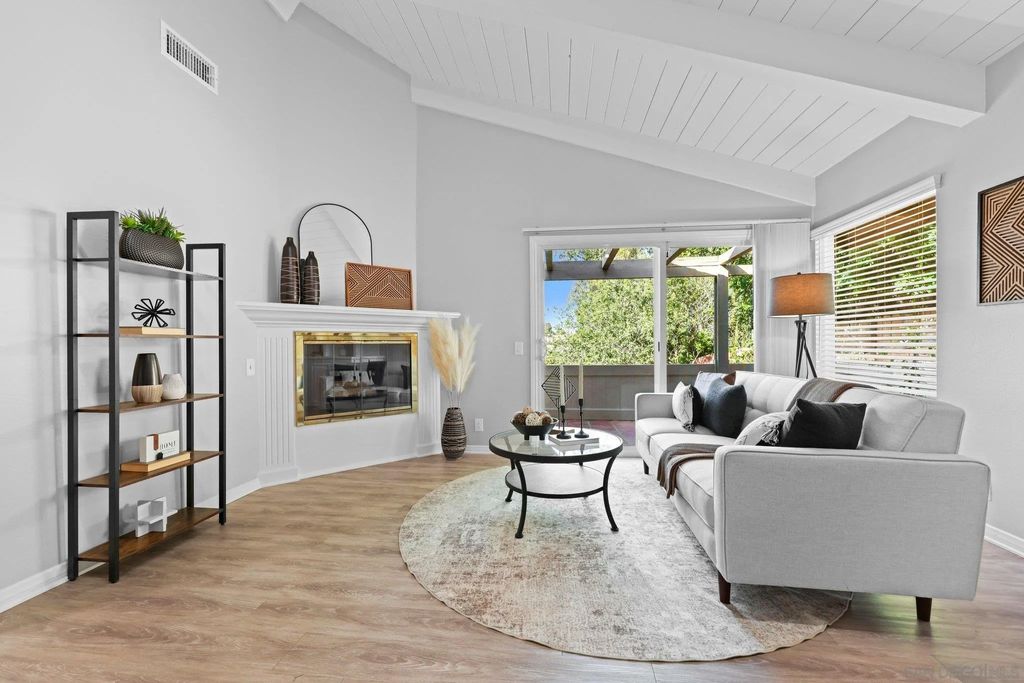 Photo of 5673 Lake Murray Blvd #B, La Mesa, CA 91942 (MLS # 260005339)