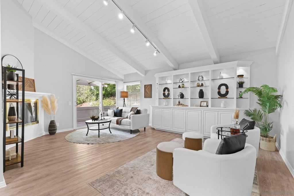 Photo of 5673 Lake Murray Blvd #B, La Mesa, CA 91942 (MLS # 260005339)