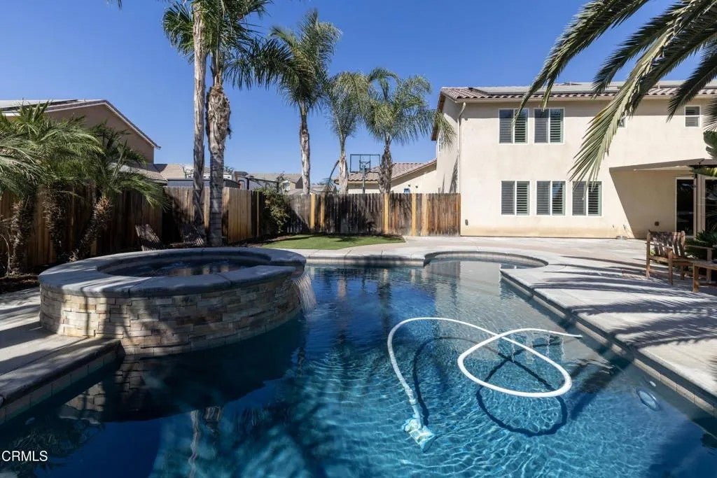 15605 Calabria Court