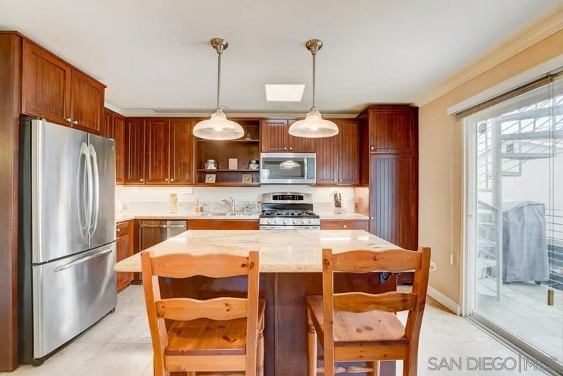 721-723 Ensenada Ct.