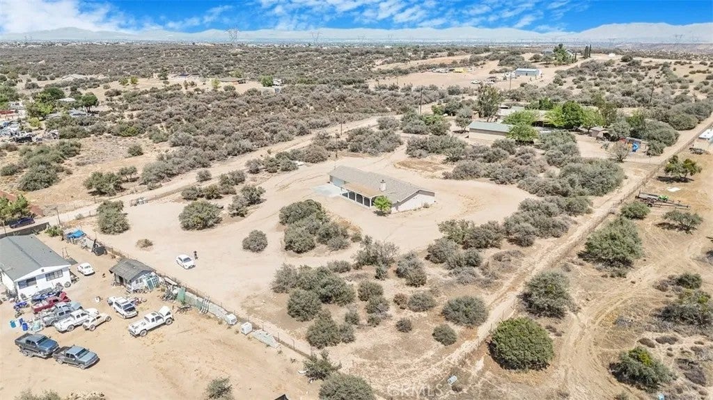 11221 Omelveny Road