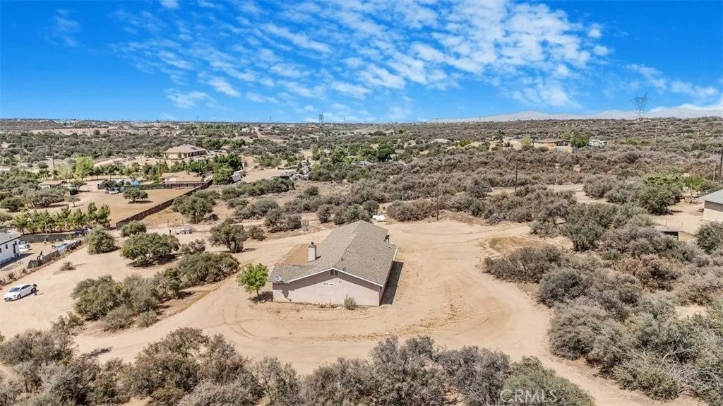 11221 Omelveny Road