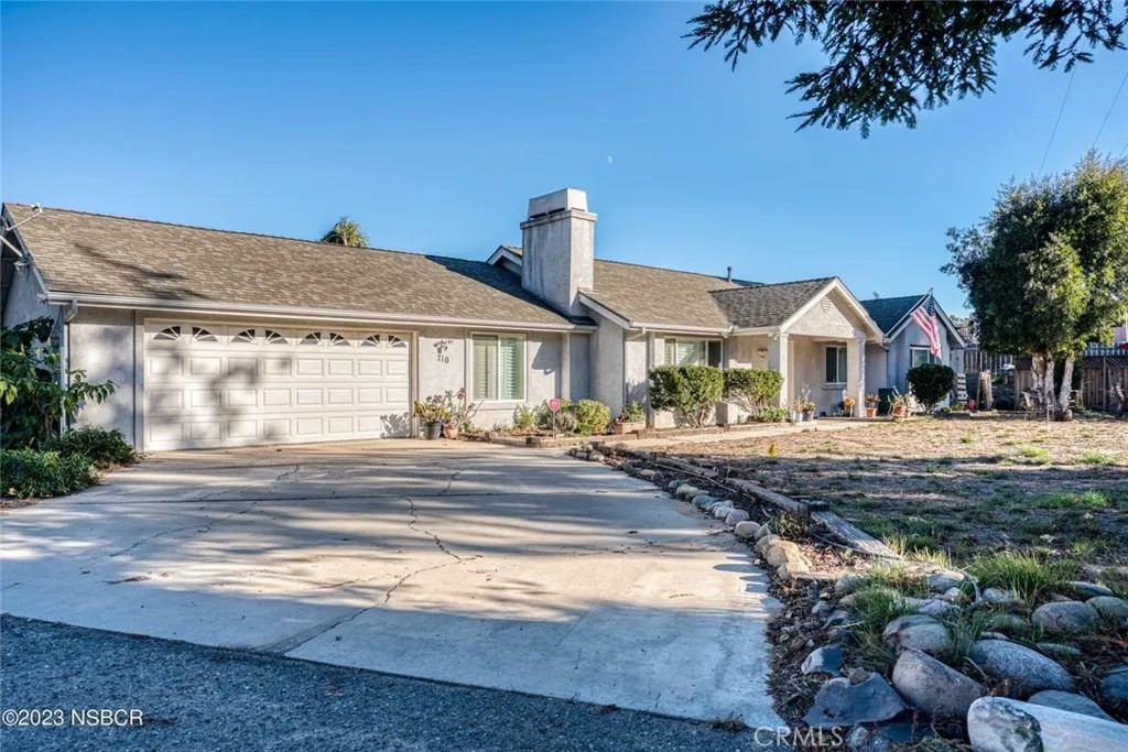 710 Crystal Way