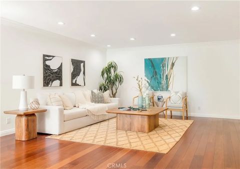 Tiny photo for 10 Shoal Drive, Corona Del Mar, CA 92625 (MLS # NP25234113)