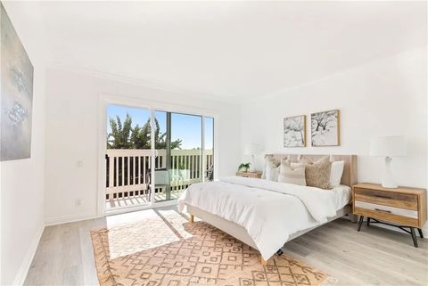 Tiny photo for 10 Shoal Drive, Corona Del Mar, CA 92625 (MLS # NP25234113)