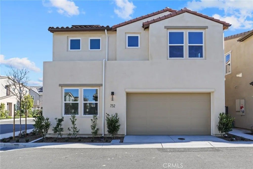 Photo of 732 Jasper St, Rancho Mission Viejo, CA 92694 (MLS # OC26020089)