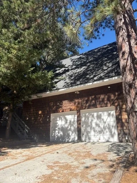 32132 West