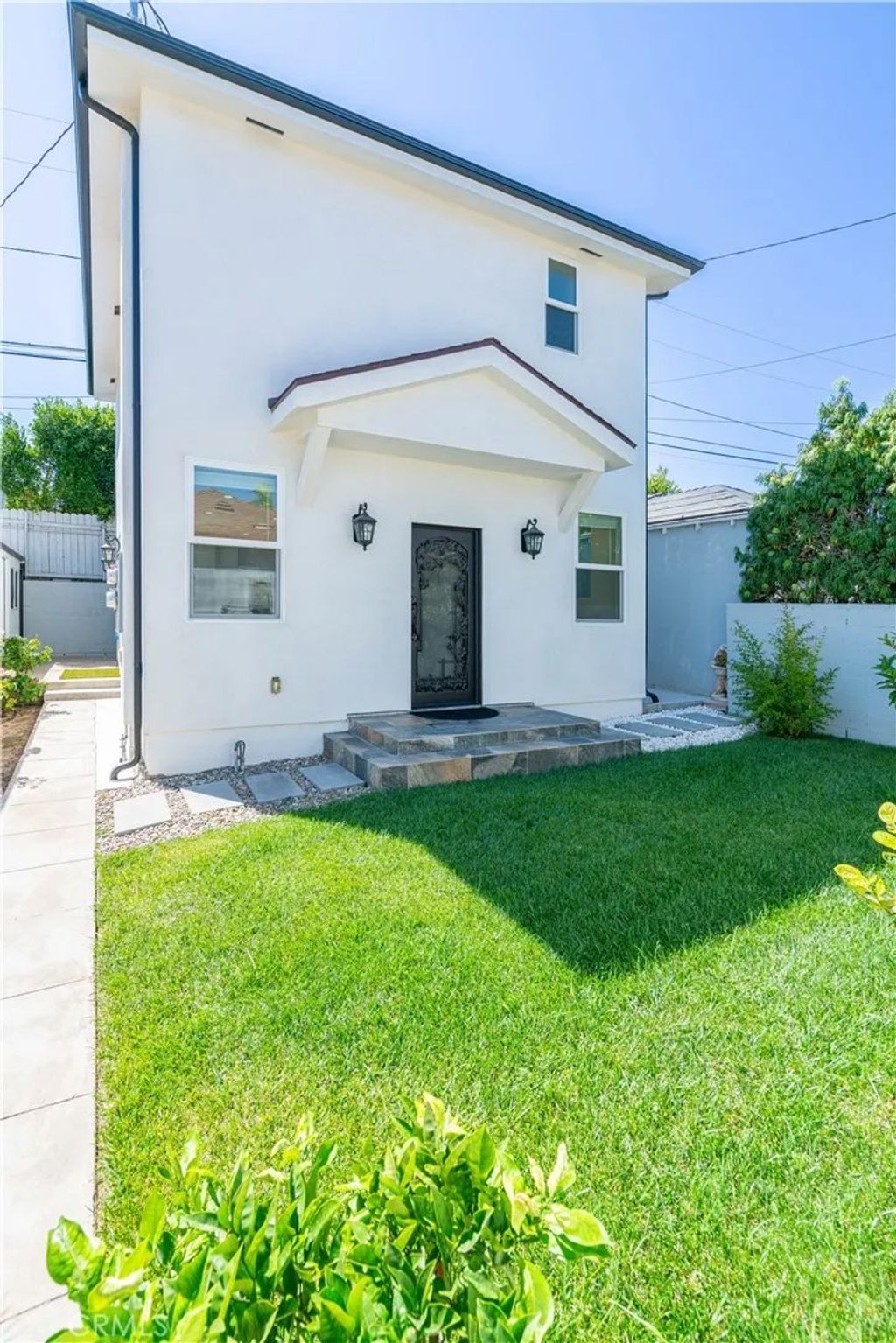 Photo of 8421 Bleriot Avenue, Westchester, CA 90045 (MLS # SB26012691)