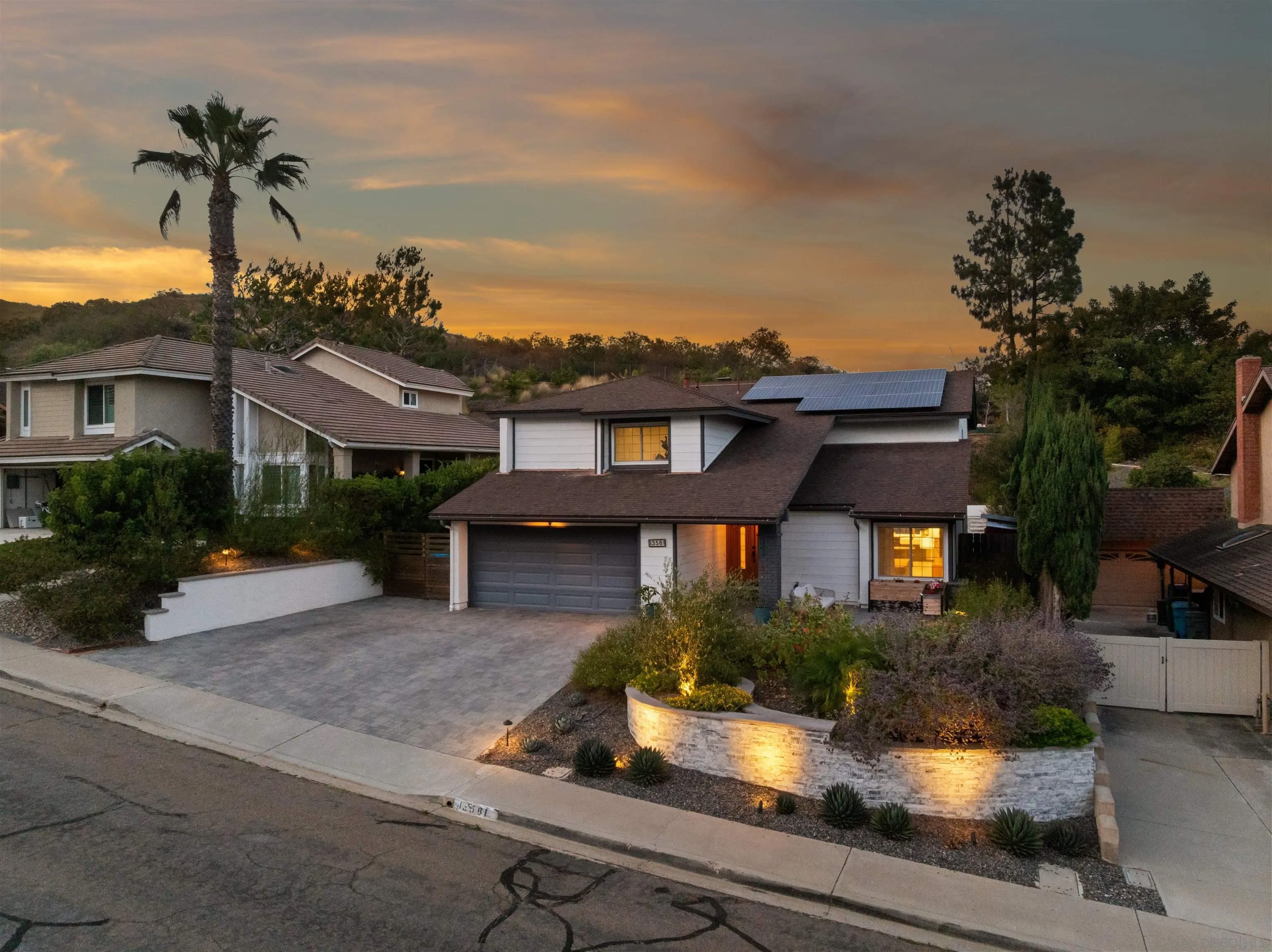 13581 Millpond