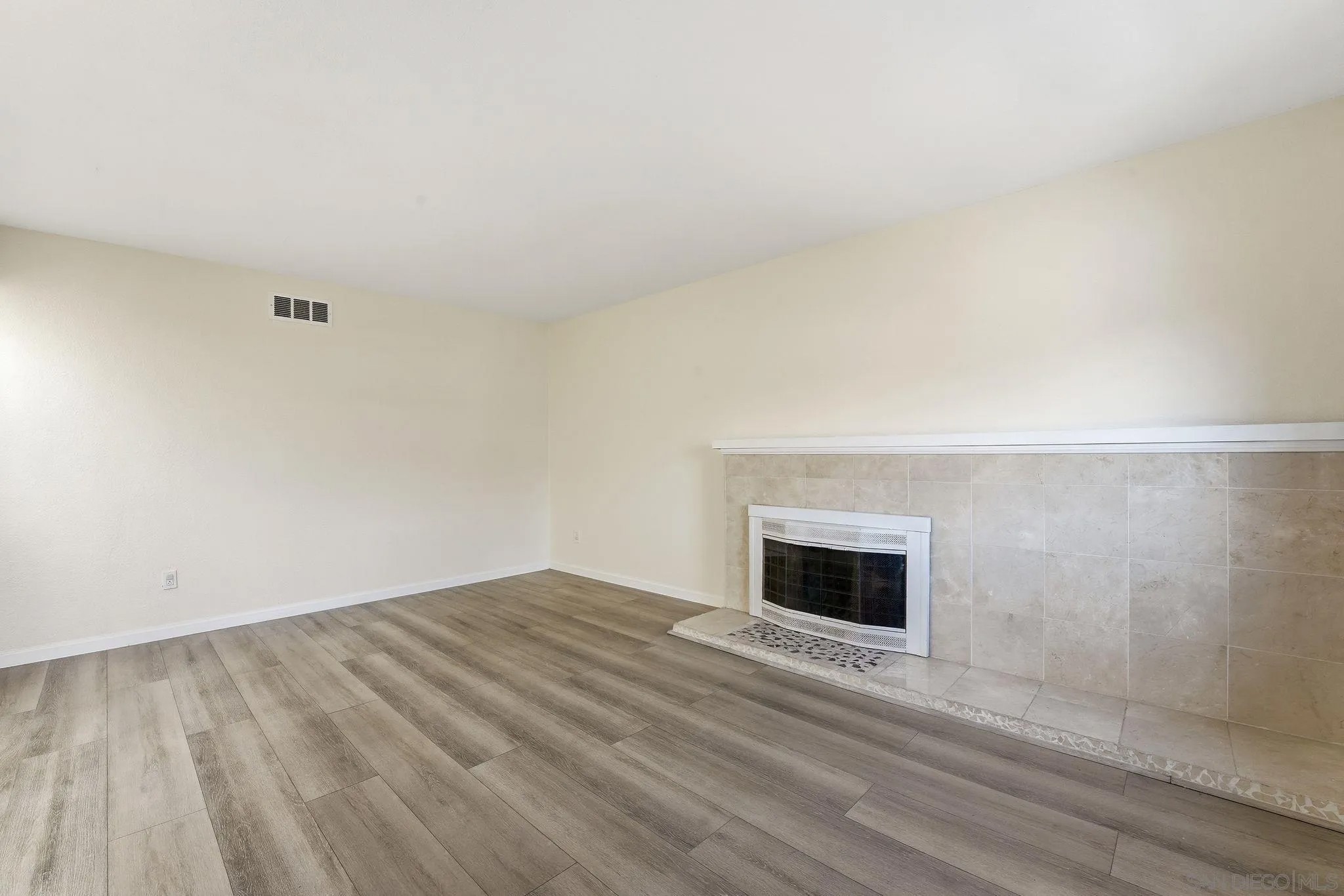 1614 Bubbling Well Drive