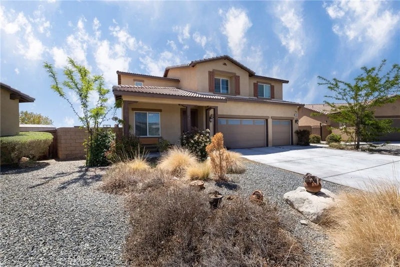 11239 Scarlet Ave
