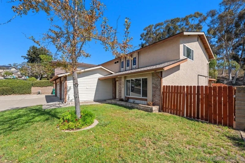 10917 Riesling Dr.