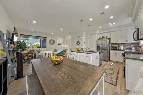 1404 Santa Victoria Road Unit 3, Chula Vista, CA 91913 - #: PTP2605973