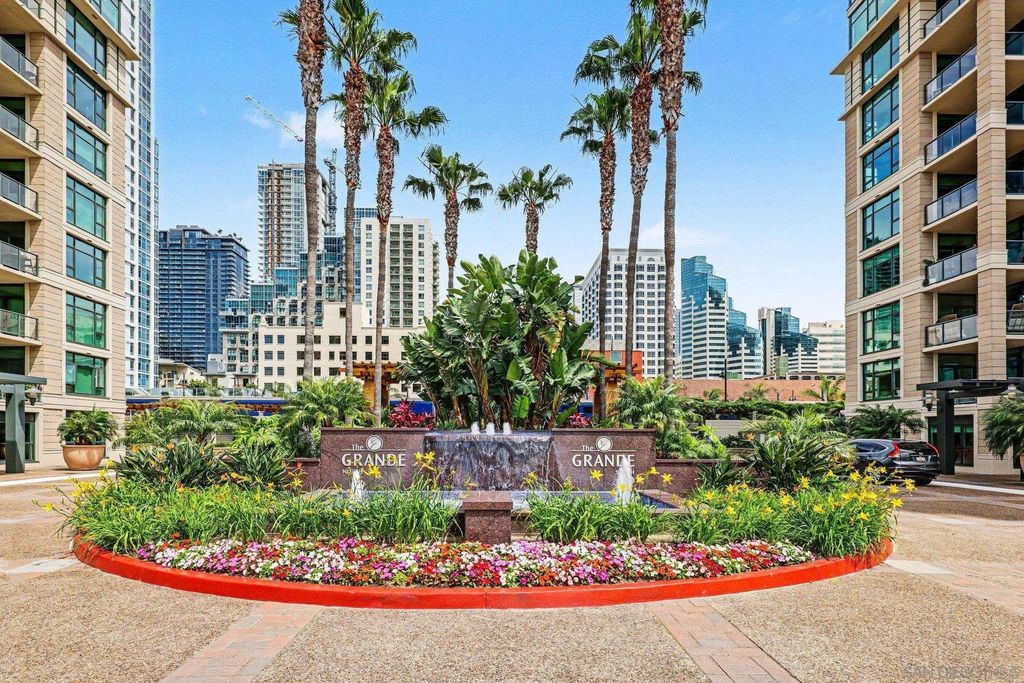 Photo of 1205 Pacific Hwy #2906, San Diego, CA 92101 (MLS # 260008606)