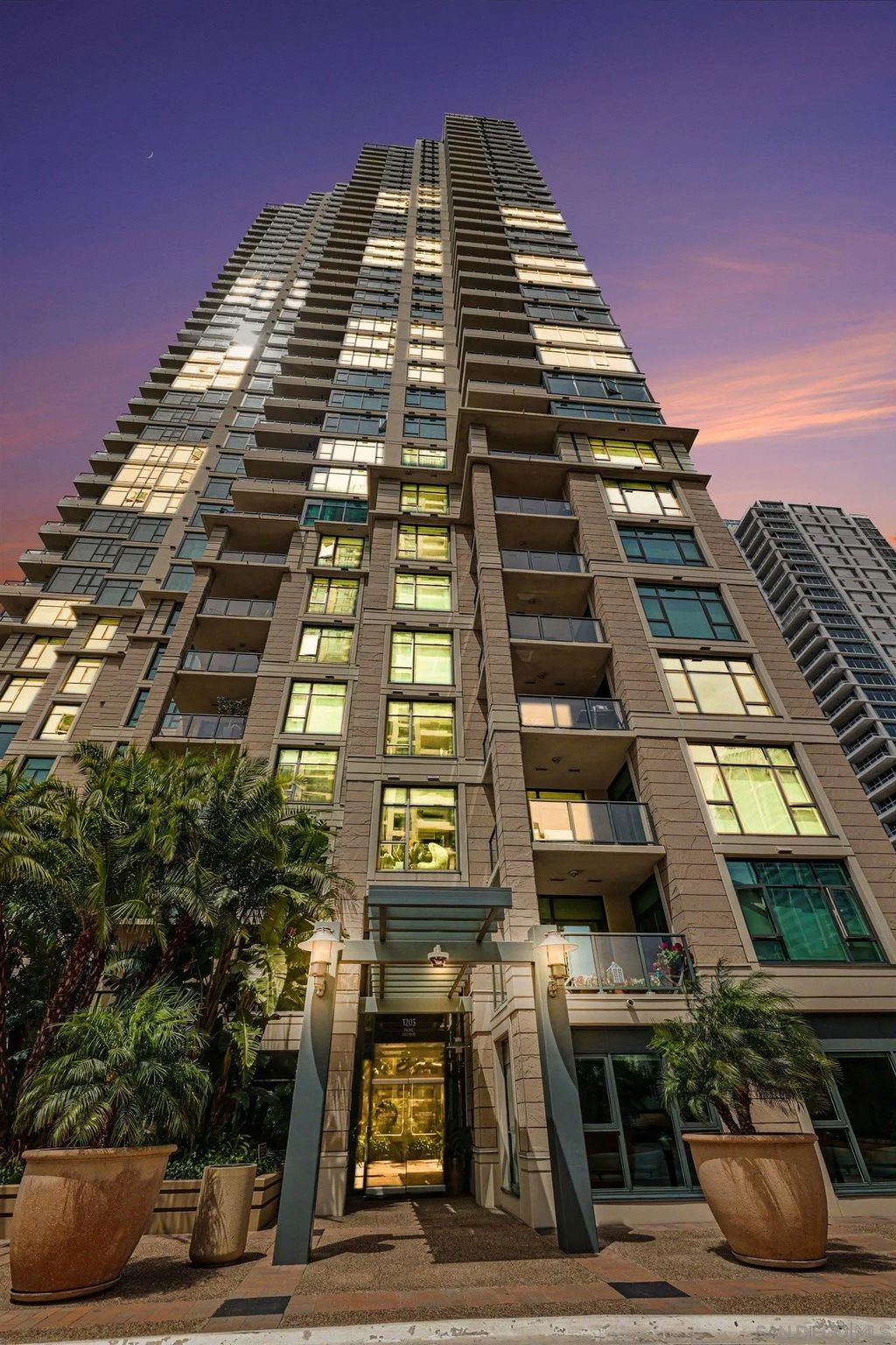 Photo of 1205 Pacific Hwy #2906, San Diego, CA 92101 (MLS # 260008606)