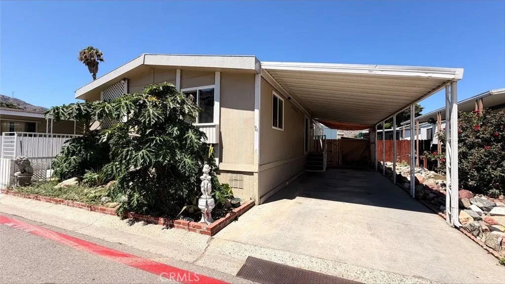 Photo of 4901 Green River, Corona, CA 92880 (MLS # IG26173004)