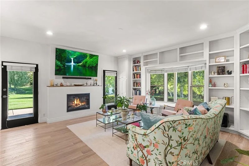 39287 Pine