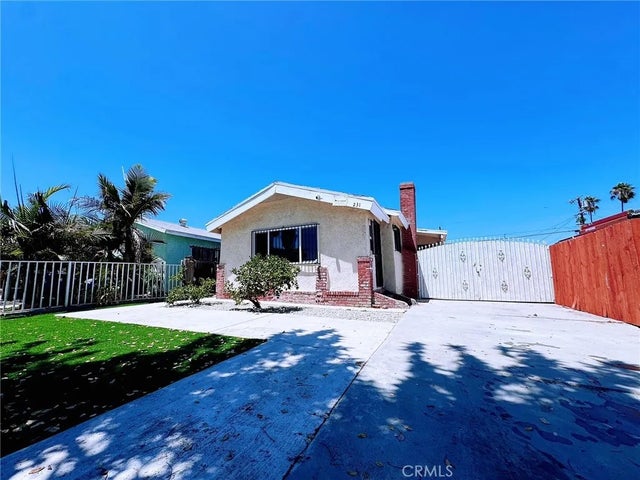 231 E 105TH Street, Los Angeles