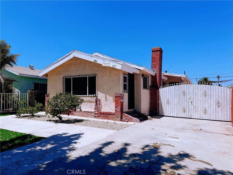 231 E 105TH Street