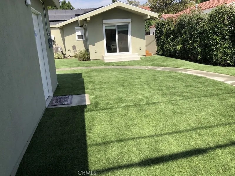 851 N Cordova