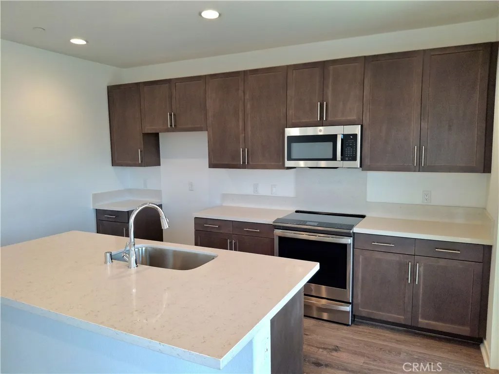31329 MINERS RIDGE Loop