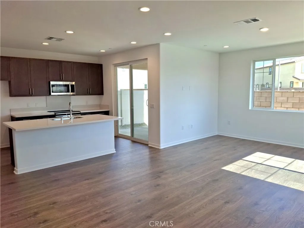 31329 MINERS RIDGE Loop