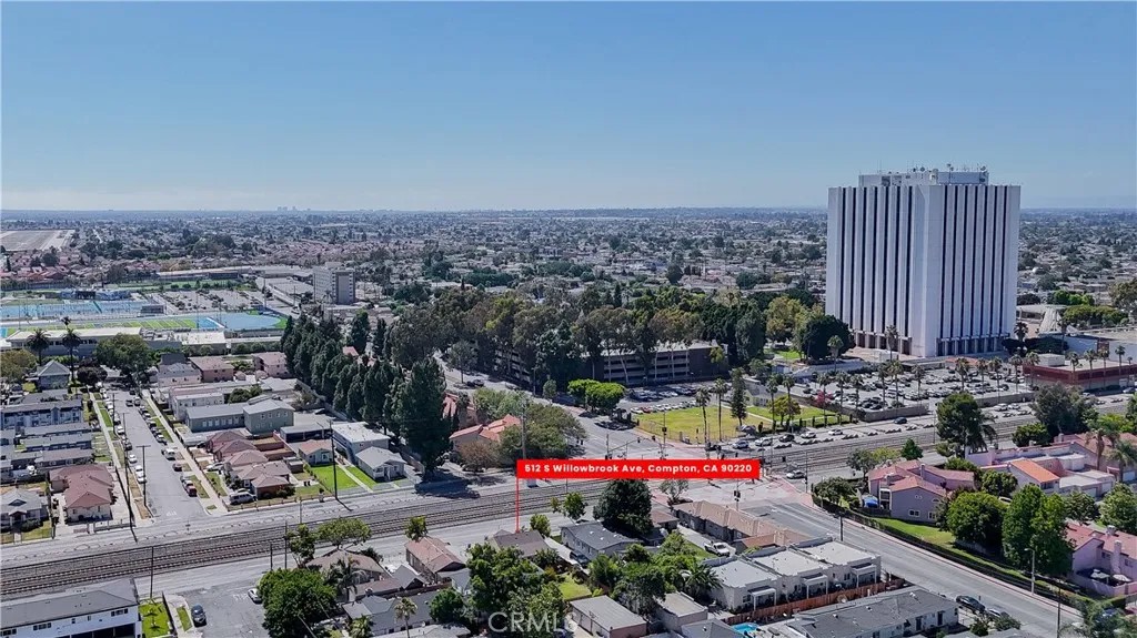 512 S Willowbrook Avenue
