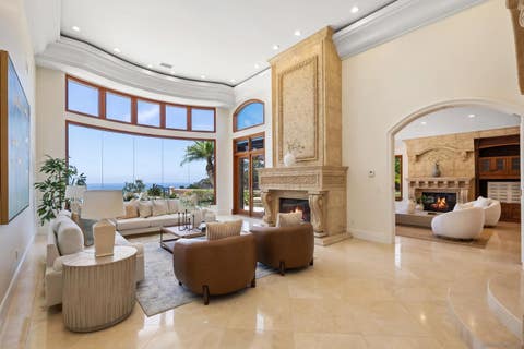 Tiny photo for 1678 Marisma Way, La Jolla, CA 92037 (MLS # 260018788)