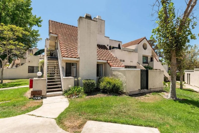321 N Melrose C