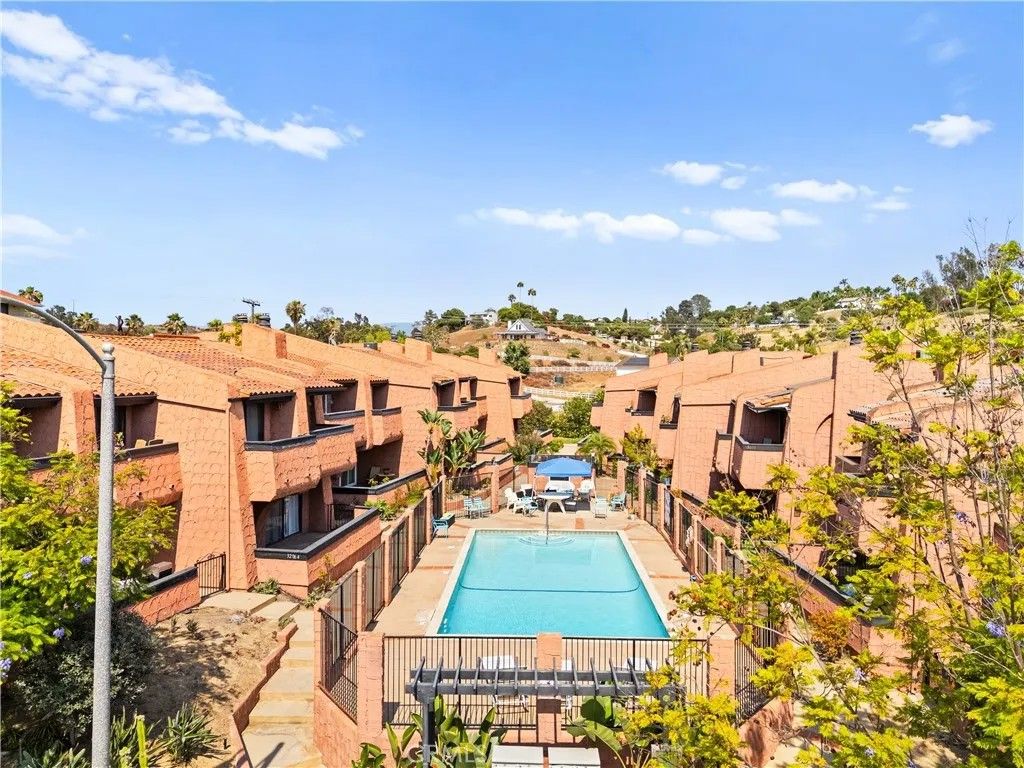 Photo of 32078 Del Cielo Oeste, Bonsall, CA 92003 (MLS # SW25156003)