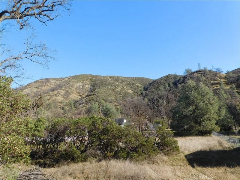 3660 Spring Valley