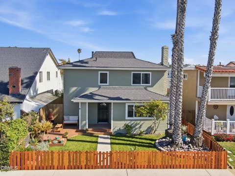 Photo of 4818 Island View Street, Oxnard, CA 93035 (MLS # V1-36728)