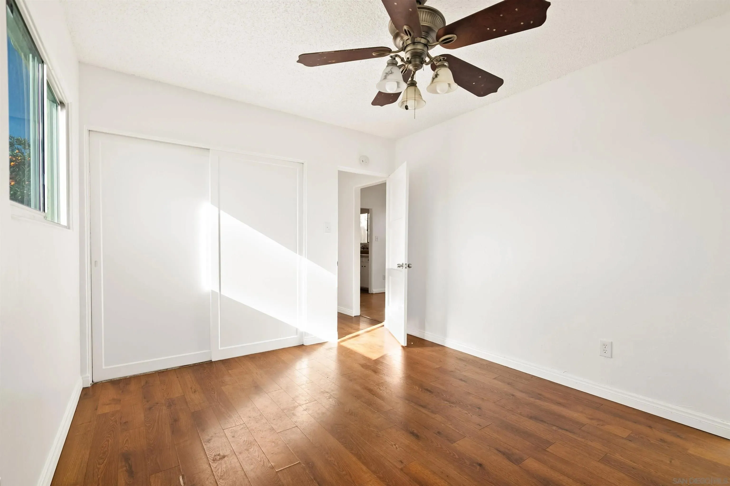 San Diego, California 92109, United States, 5 Bedrooms Bedrooms, ,3 BathroomsBathrooms,Residential,Active,249305