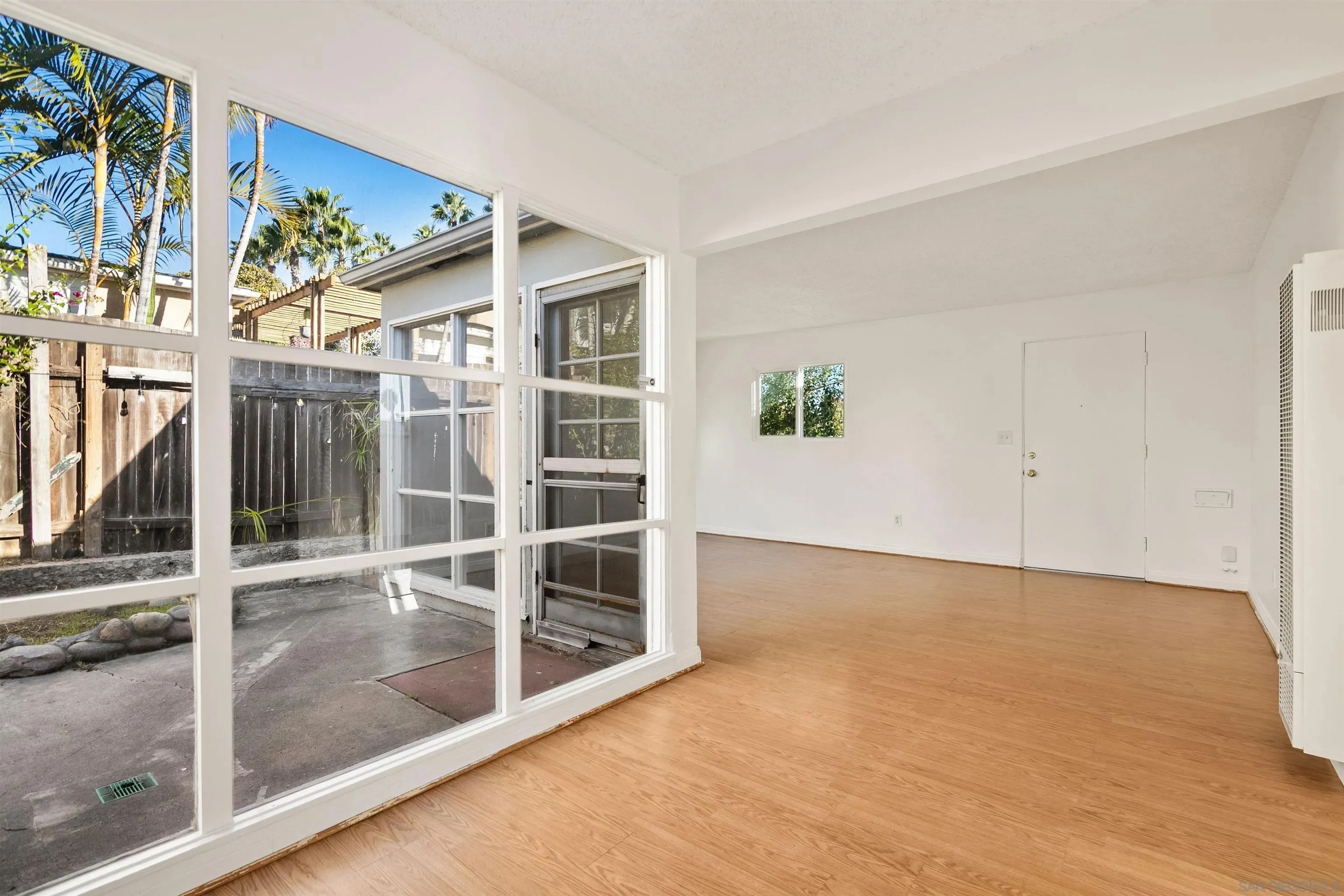 San Diego, California 92109, United States, 5 Bedrooms Bedrooms, ,3 BathroomsBathrooms,Residential,Active,249305